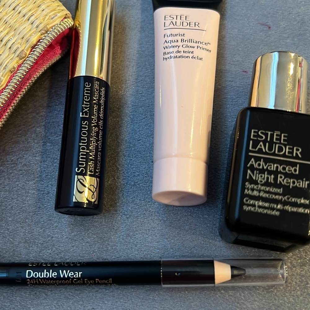 Estée Lauder Spring Makeup - Picture 2 of 8